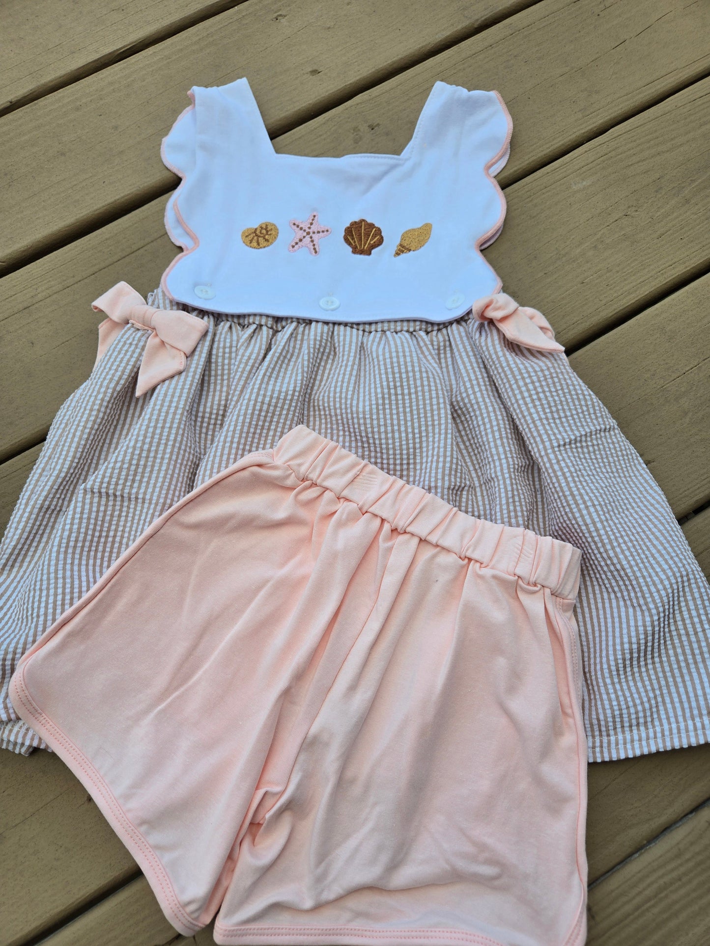 Brown seersucker Starfish Shells Embroidery 2 Pc Girl Set Honeydew