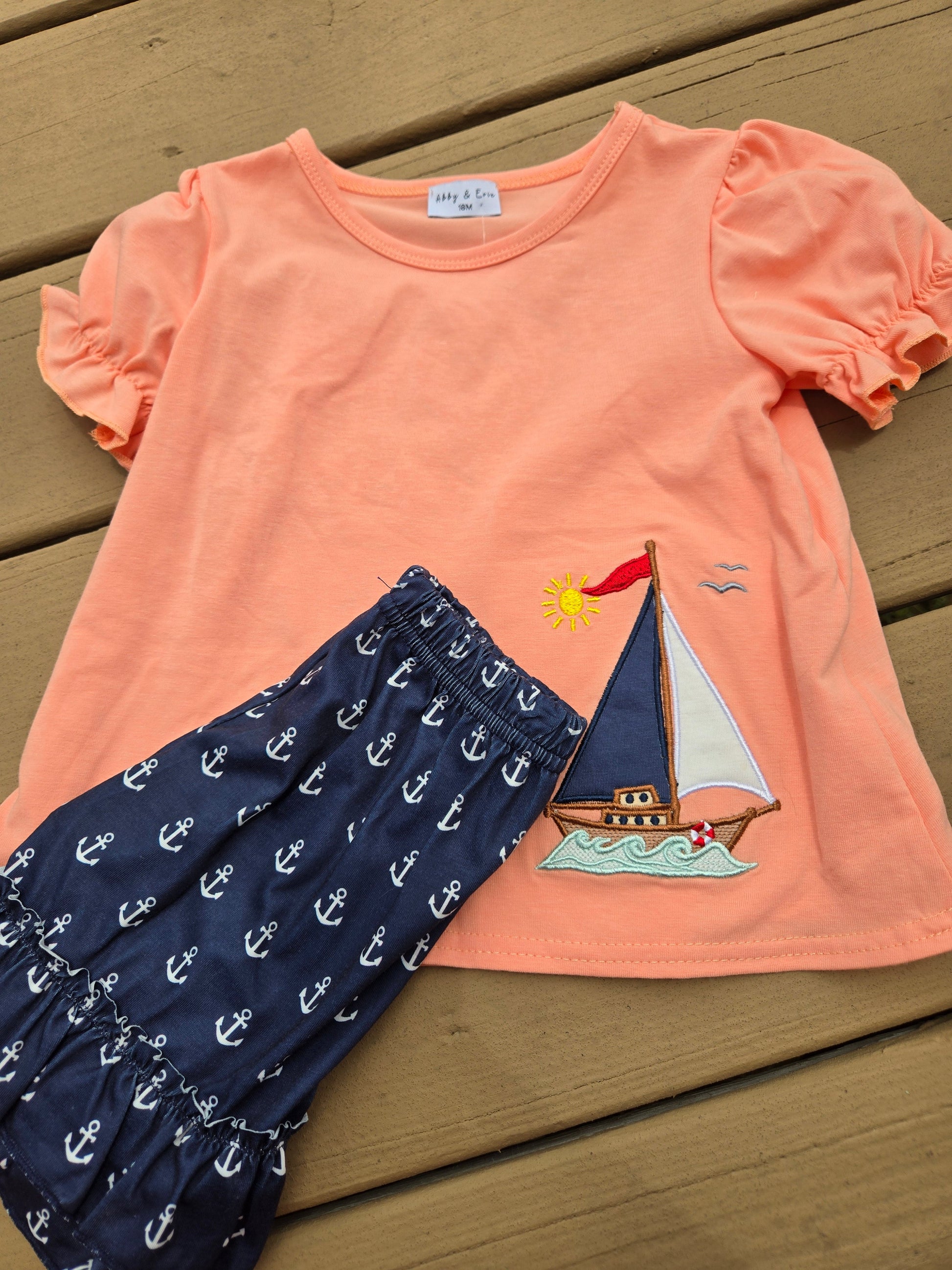 Coral Sailboat Applique Ruffle Girl Shorts Honeydew