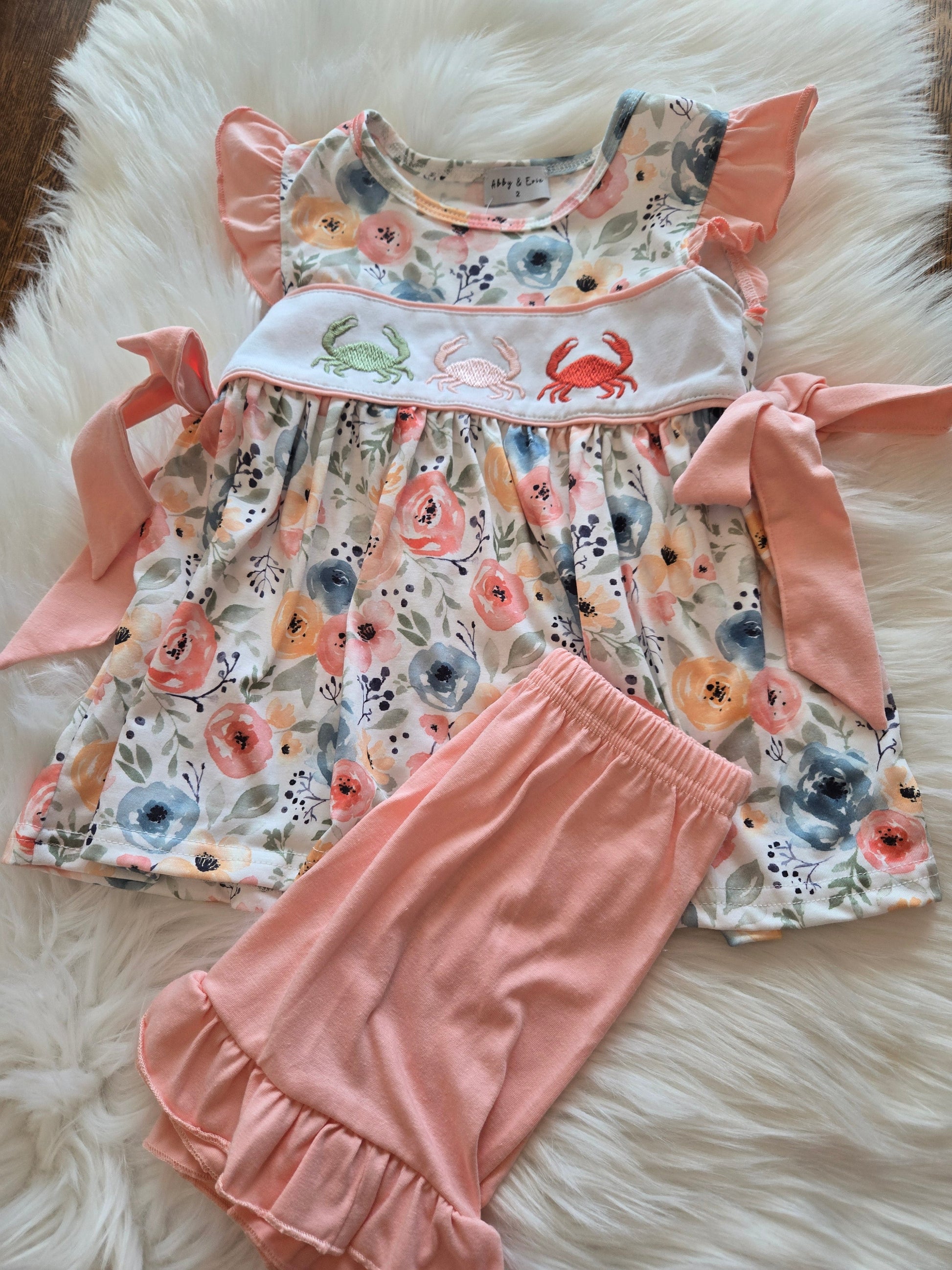Floral coral crab girls short set Honeydew