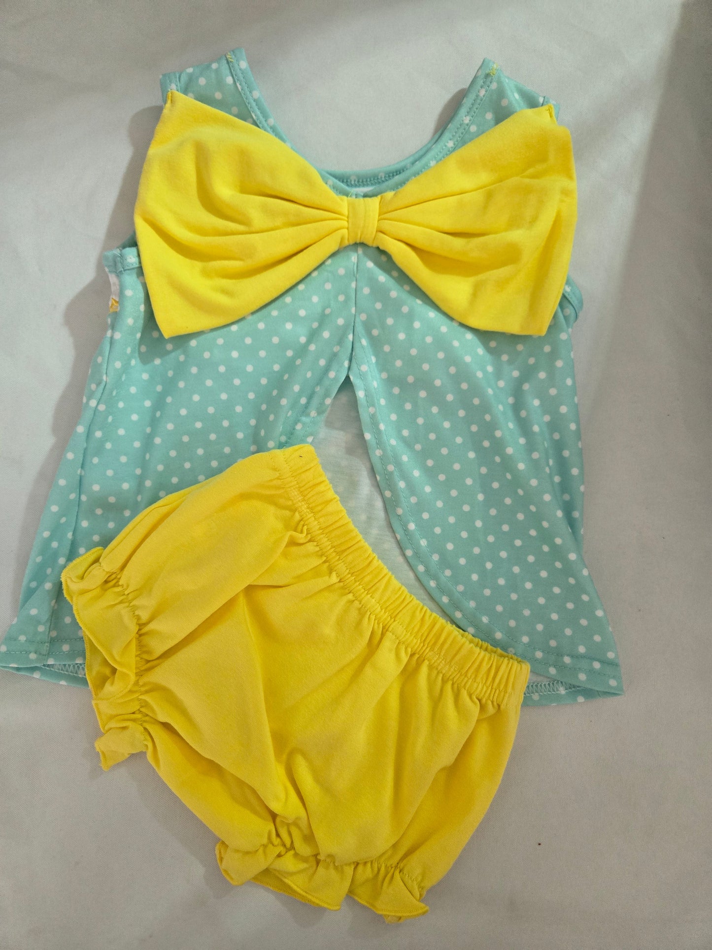 Summer Lemon Smocked Bow Bloomer Set Honeydew