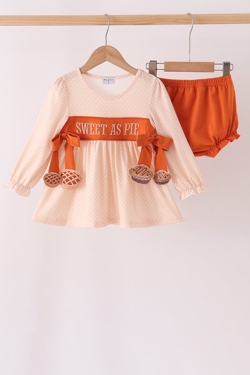 Sweet as Pie Girl Hanging Applique Bloomer Set Honeydew