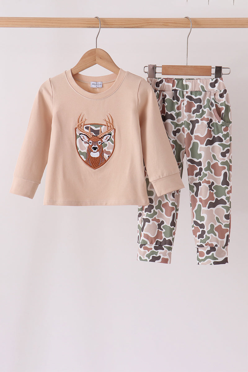 Tan Camo Deer Applique Boy Pants Set Honeydew