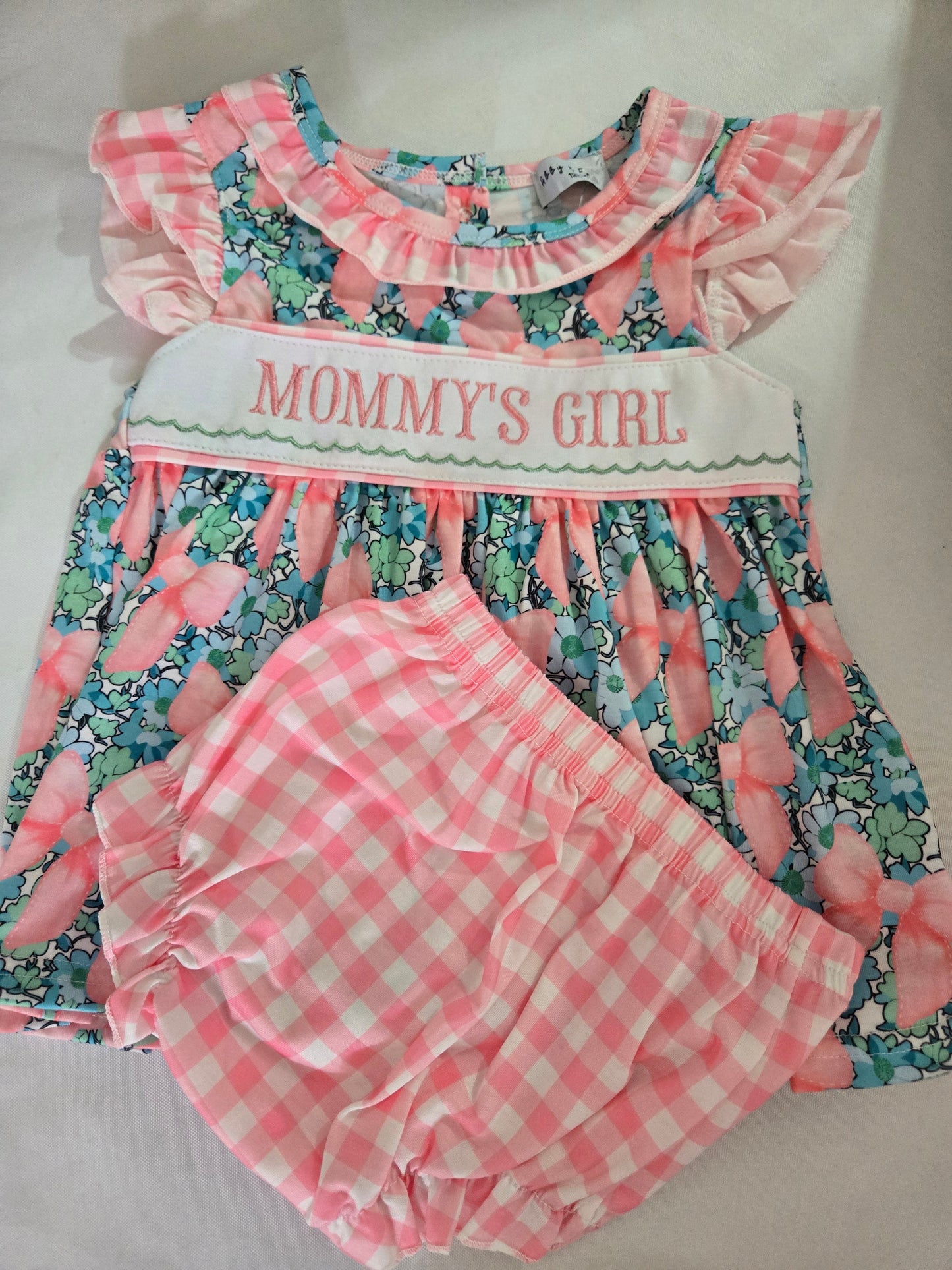 Pink Floral Mommy's Girl Embroidery Ruffle Bloomer Set Honeydew