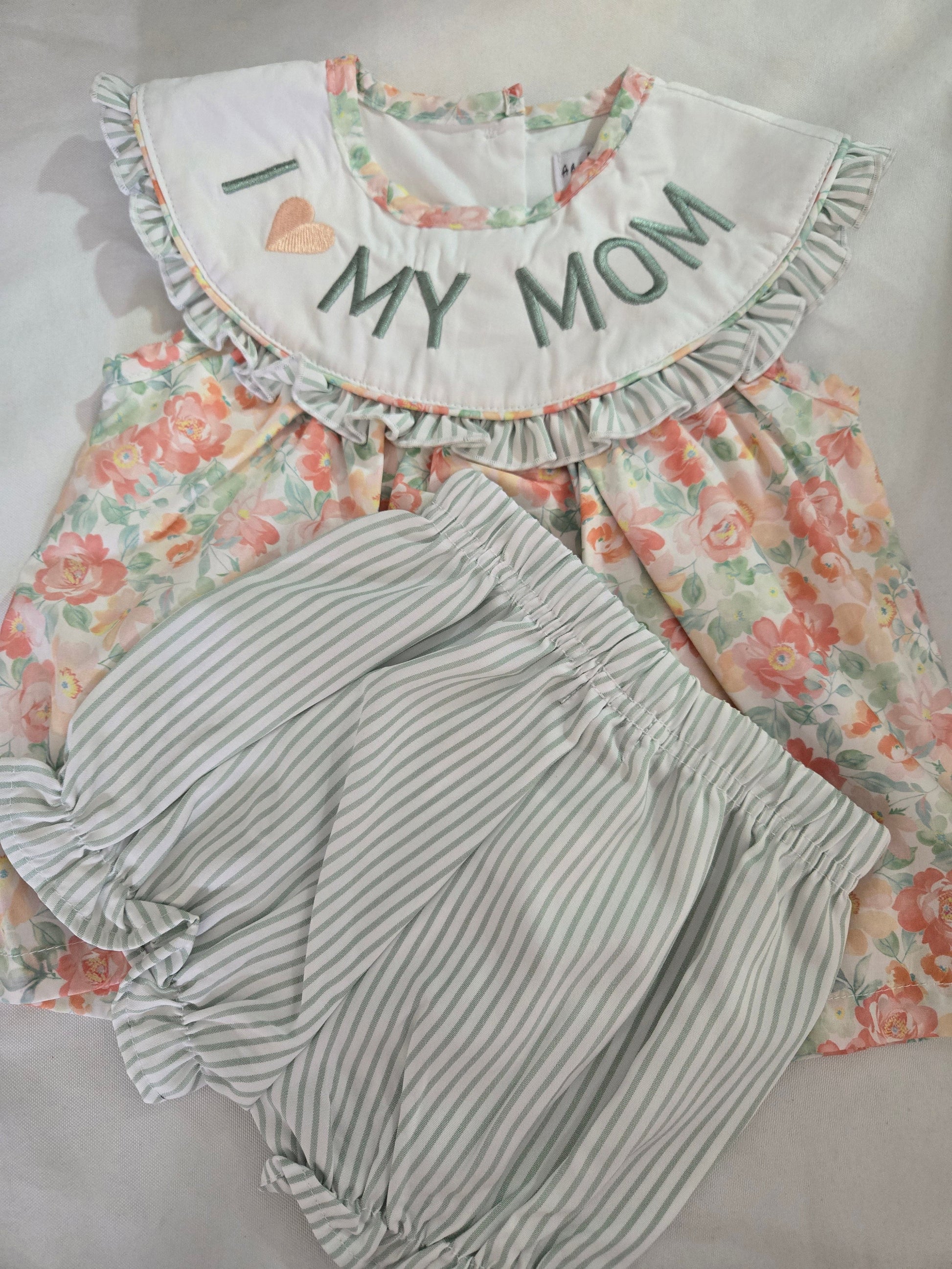 Premium Floral I Love My Mom Embroidery Bloomer Set Honeydew
