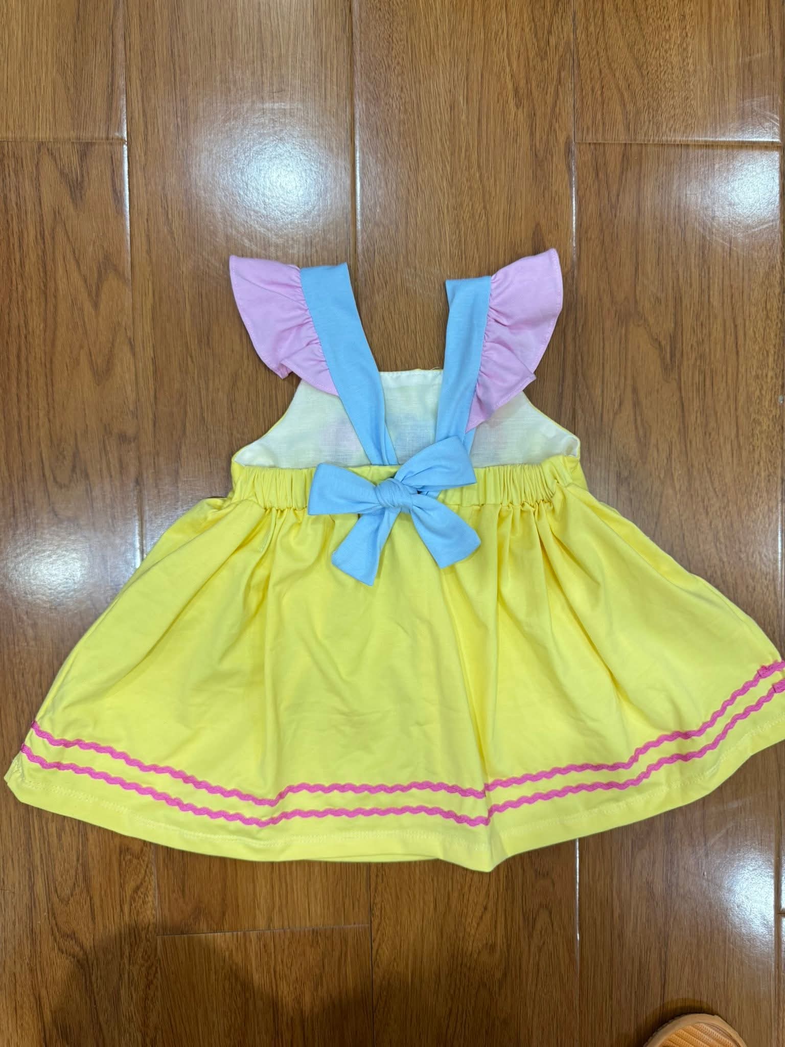 Yellow Sailboat Hand French Knot Girls Shorts Set Ambabie